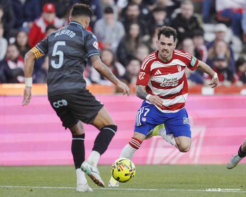 Image via Granada CF
